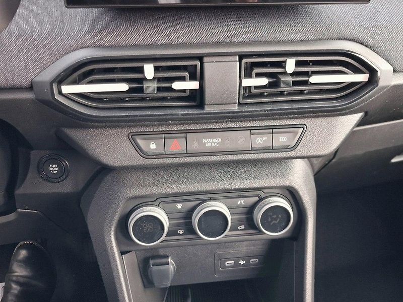 Dacia Sandero (2026) Journey Eco-G 120 - fotka 14 z 22
