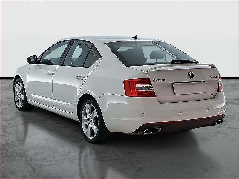 Škoda Octavia (2014) RS 2.0 TDI, Automat, Navi - fotka 4 z 16