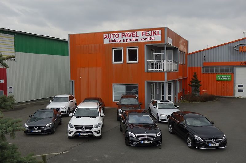 Mercedes-Benz Třídy G (2026) G450d*AMG*SUPERIOR*WEBASTO*CZ! - fotka 2 z 3