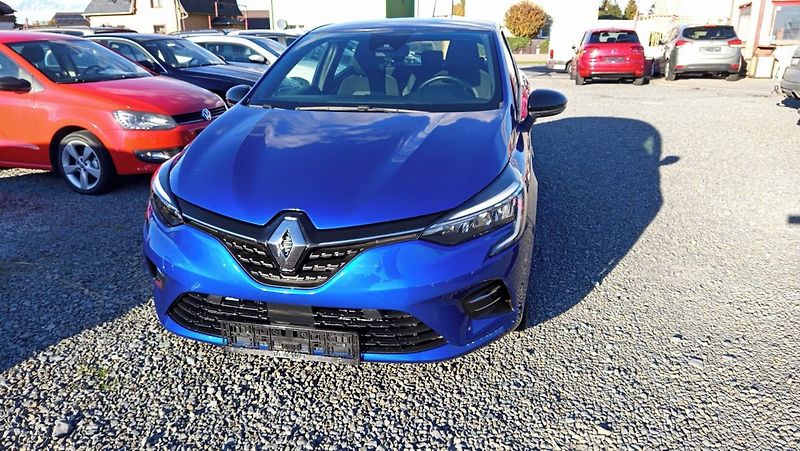 Renault Clio (2021) - fotka 3 z 27