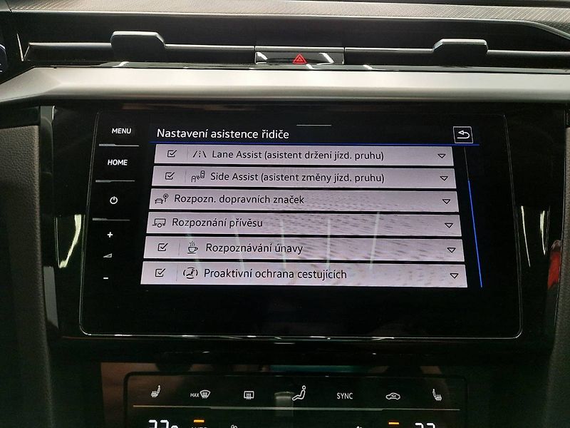 Volkswagen Arteon Shooting Brake (2022) R-Line 2.0 TSI (140kW/190k) DS - fotka 18 z 34