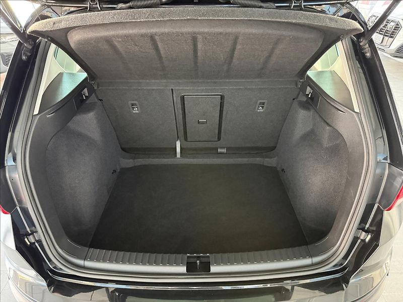 Seat Ateca 1,5   TSI XPERIENCE, 1.MAJITEL - fotka 27 z 27