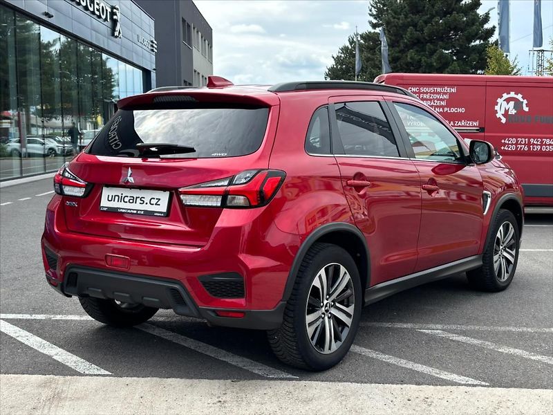 Mitsubishi ASX 2,0 MIVEC  4WD CVT Intro Editi - fotka 6 z 27