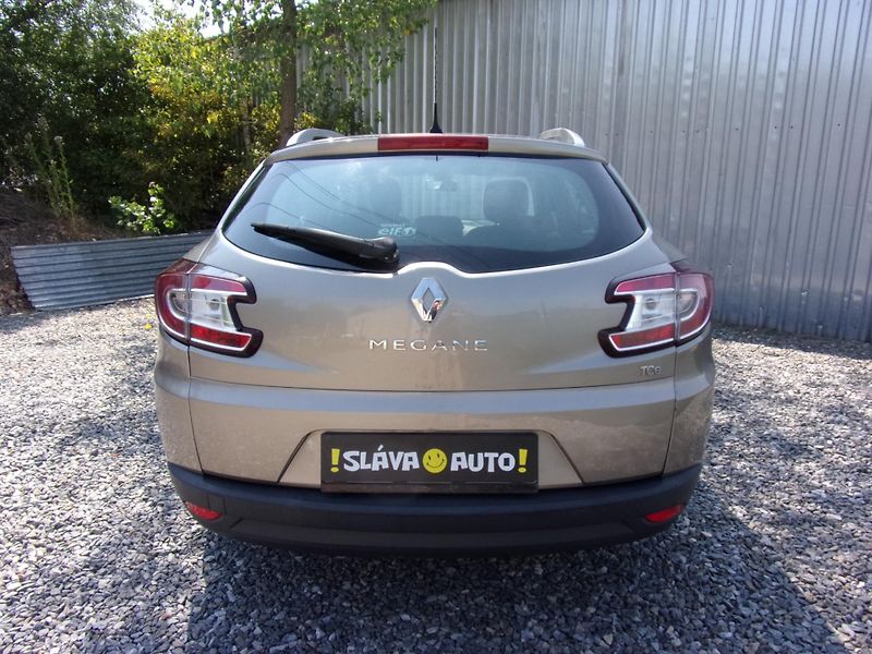 Renault Mégane (2010) 1.4TCe96kW 2xALU KOLA DIGIKLIM - fotka 6 z 22