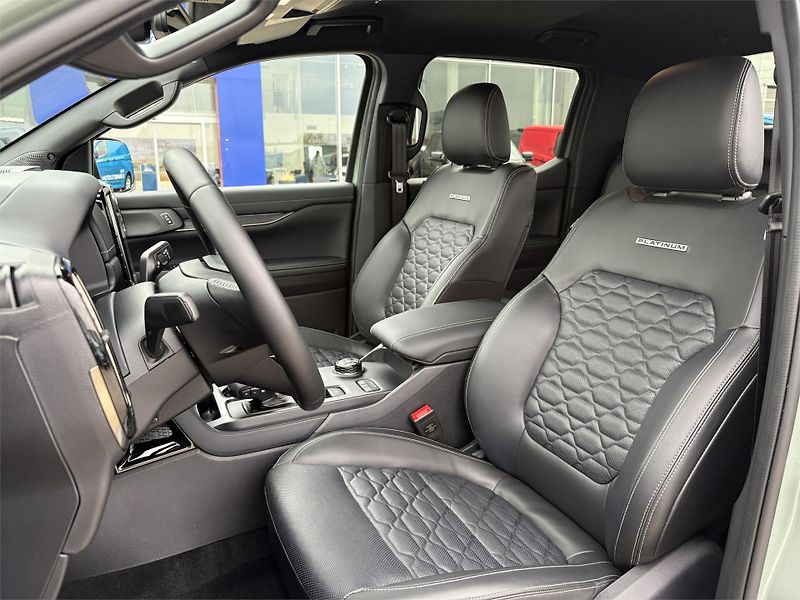 Ford Ranger (2026) Platinum, Dvojkabina, 3.0 EcoB - fotka 11 z 20