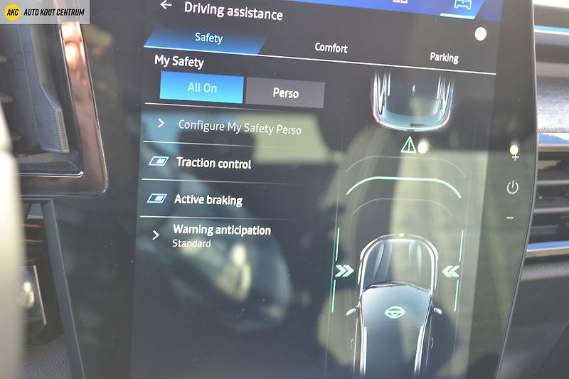 Renault Austral TECHNO MHEV 160 AUTO - fotka 33 z 48