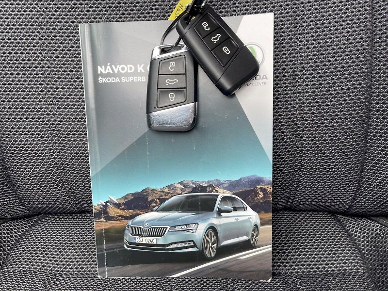 Škoda Superb (2022) 2.0 TDI 110kW DSG Style Plus c - fotka 33 z 34