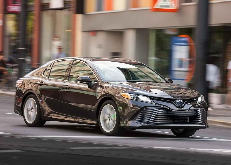 Toyota Camry míří do Česka