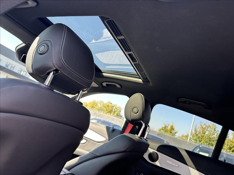 Mercedes-Benz GLC AMG 63 S 4MATIC + kupé - fotka 12 z 12