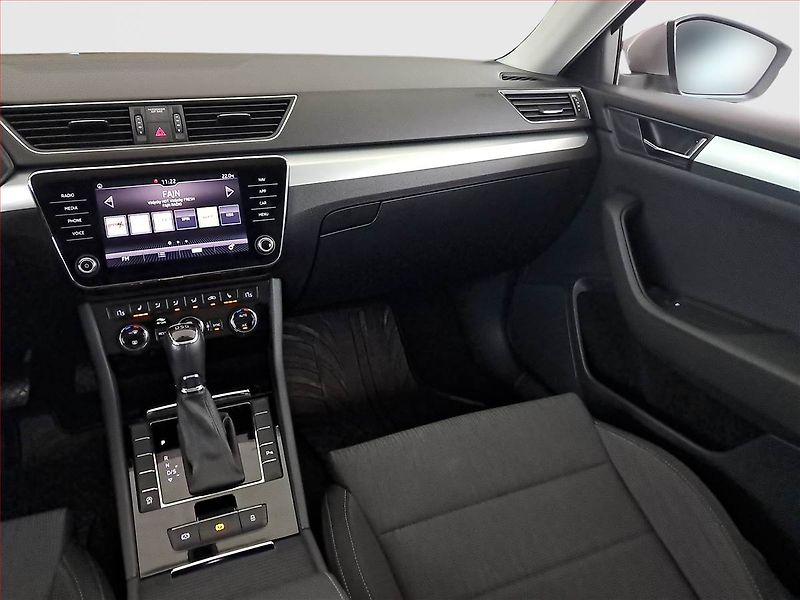 Škoda Superb (2018) Ambition 2.0 TDI, Automat - fotka 8 z 19