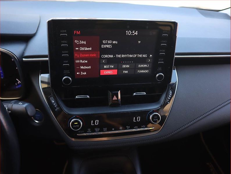 Toyota Corolla (2022) Comfort 1.8 Hybrid, Automat - fotka 12 z 21