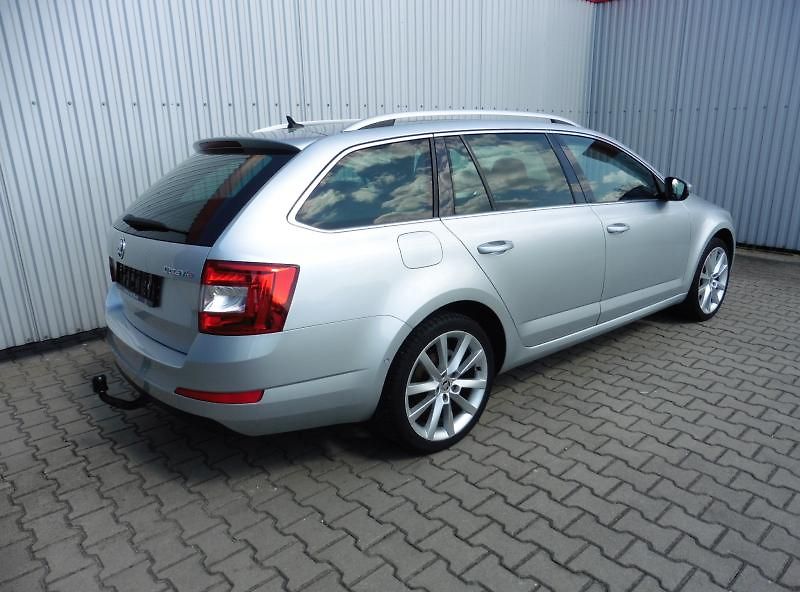 Škoda Octavia III Combi 1.4 TSi Style+ Navi - fotka 4 z 16