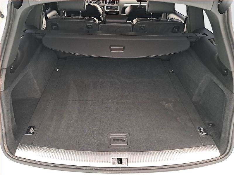 Audi Q7 (2014) 3.0 TDI, 4X4, Automat, Navi - fotka 13 z 17