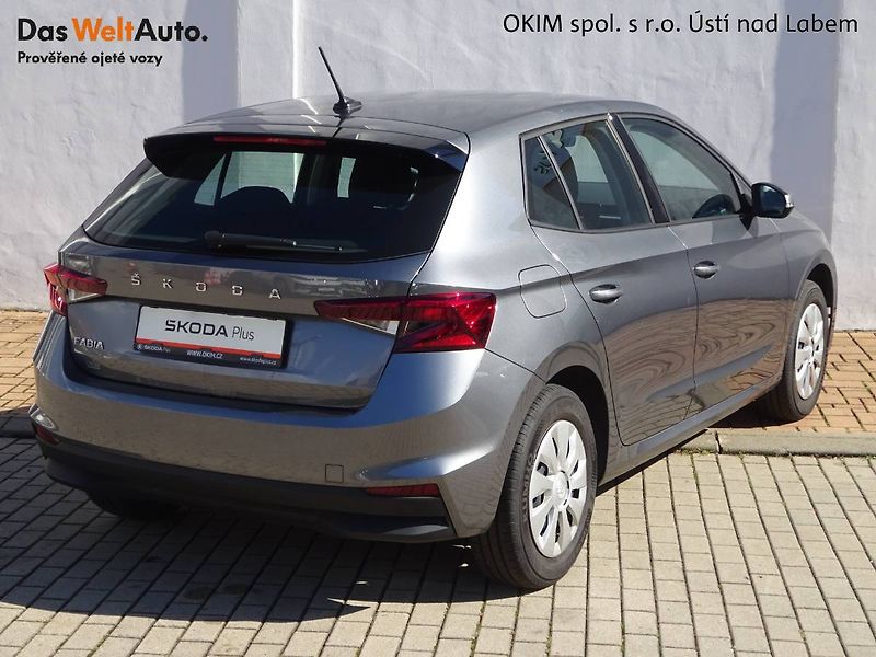 Škoda Fabia (2023) 1,0TSi /70kW Ambition - fotka 2 z 26