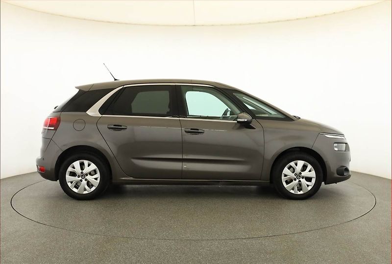 Citroën C4 Picasso (2015) 1.6 BlueHDi, Navi, Tempomat - fotka 6 z 15