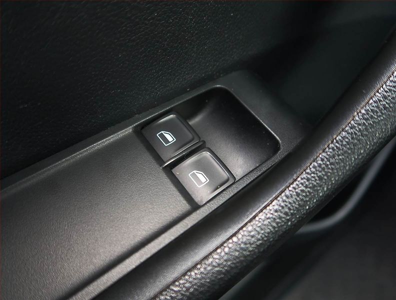 Škoda Fabia (2015) 1.2 TSI, Automat - fotka 15 z 15