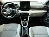 Toyota Yaris (2023) 1.5VVT-i, 2.maj,ČR, Navi, AC - náhled 8