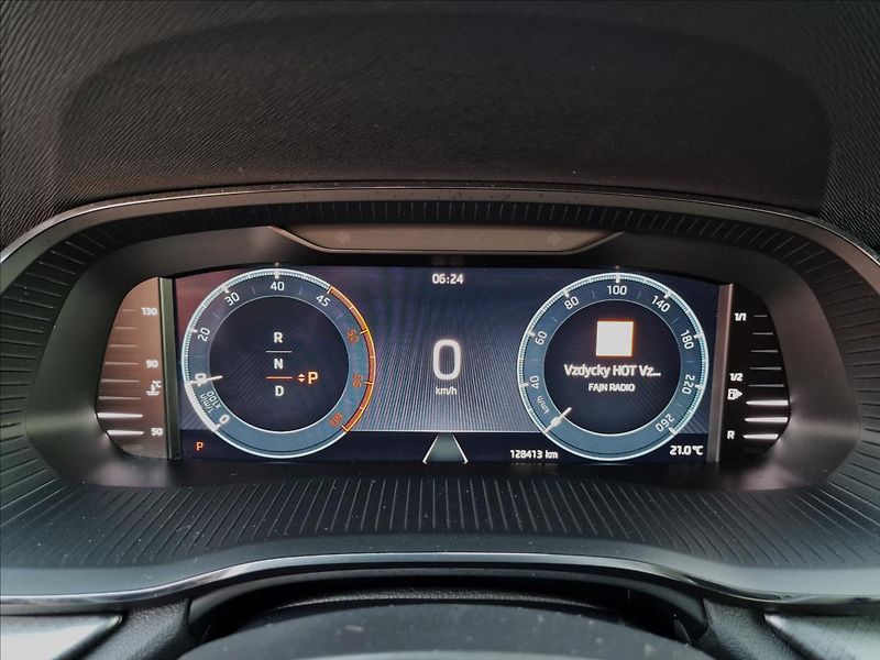 Škoda Octavia 2.0TDI DSG Ambition,ČR,1.Maj. - fotka 22 z 50
