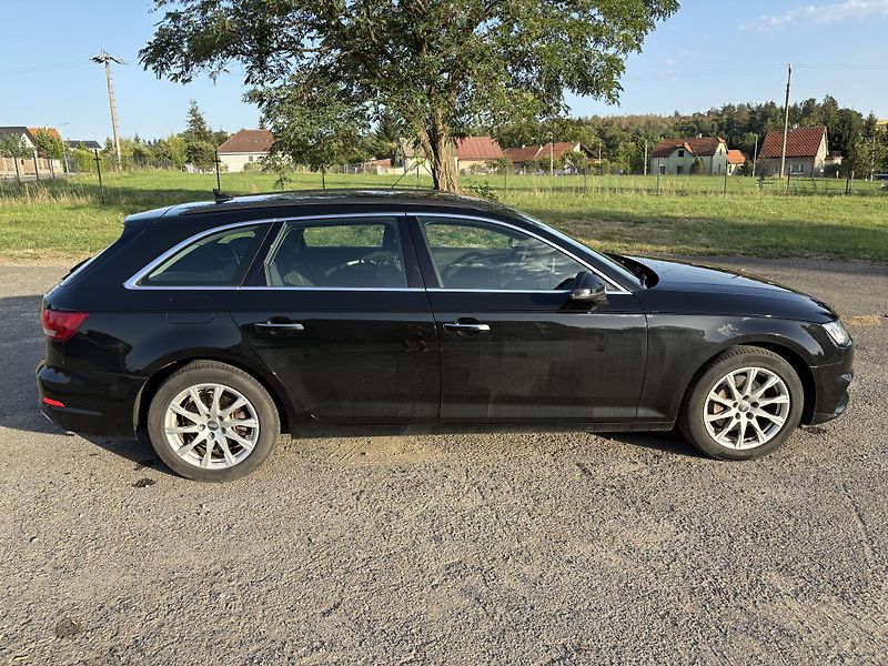 Audi A4 (2019) - fotka 6 z 17