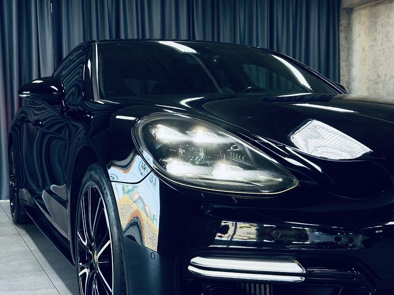 Porsche Panamera (2019) PANAMERA*TURBO*PANO*360* - fotka 4 z 37