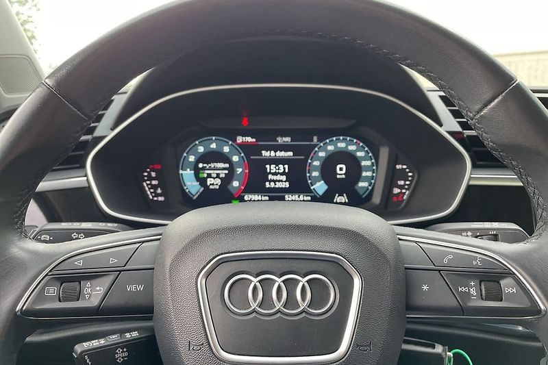 Audi Q3 35TFSI S Tronic Cockpit LED AC - fotka 12 z 15