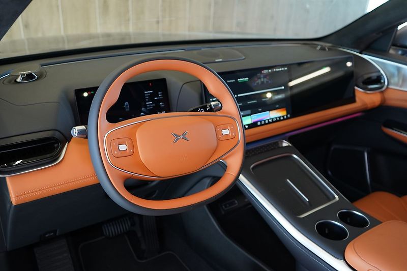 Xpeng G9 (2026) AWD Performance - 575 HP !!! - fotka 18 z 38