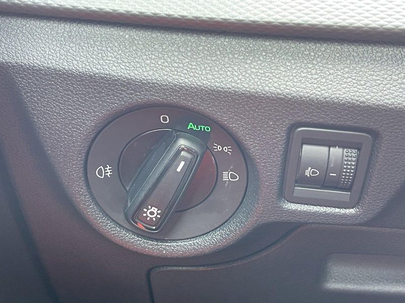 Škoda Kamiq (2024) 1.0 TSI 81 kW Fresh edice - fotka 7 z 33