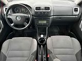 Škoda Fabia (2008) 1.4 16V, ČR, AC, park.asist - náhled 8
