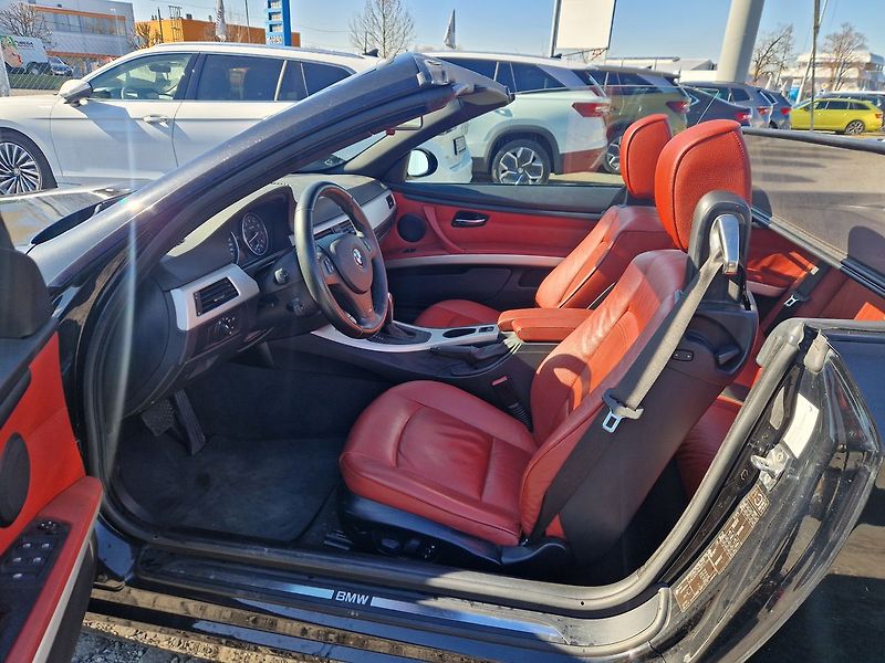 BMW Řada 3 330i AT Cabrio 200kW, CZ, 2. m - fotka 9 z 19