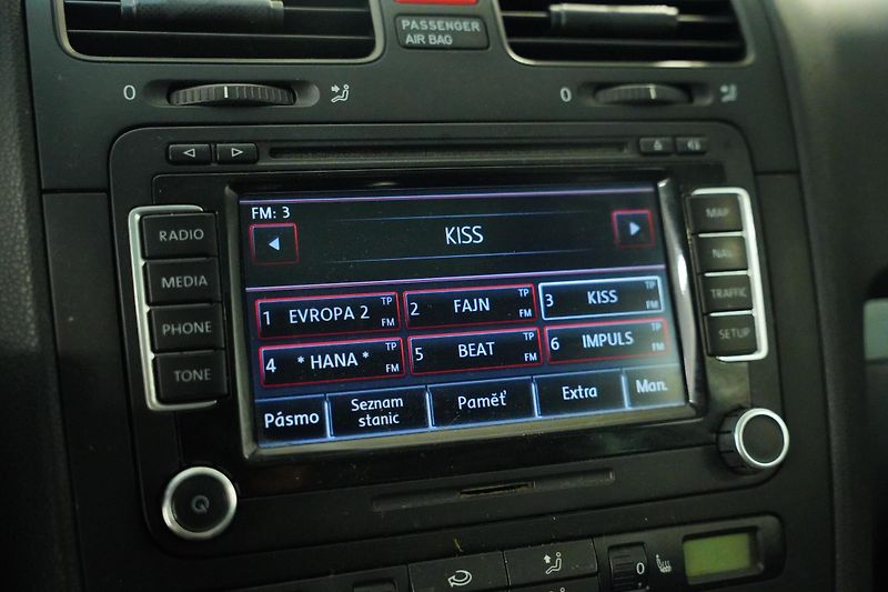 Volkswagen Golf - fotka 19 z 27