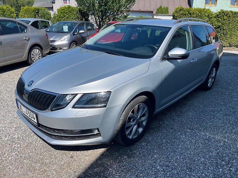 Škoda Octavia (2019) 2.0 TDI STYLE Navi, 113tis.km - fotka 6 z 15