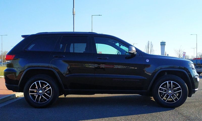Jeep Grand Cherokee 3.0 V6 Trailhawk 154 200 km  - fotka 5 z 57