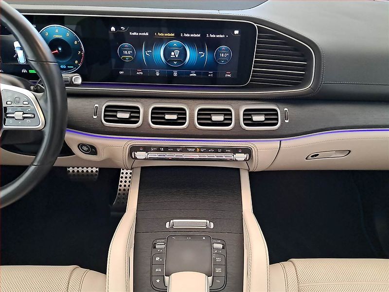Mercedes-Benz GLS (2022) 450 4MATIC - fotka 12 z 27