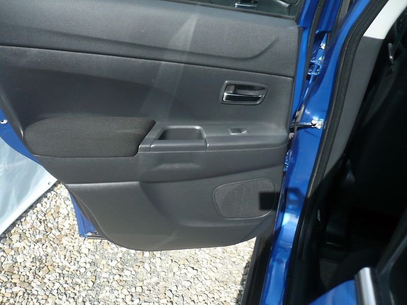 Mitsubishi ASX 1.6i 86Kw Klimatizace - fotka 30 z 33