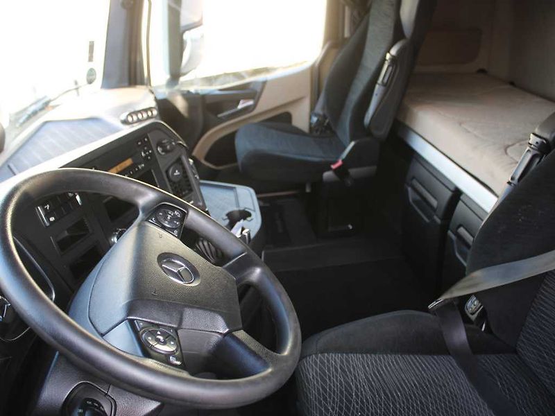 Mercedes-Benz Actros 1845, EURO 6, LOWDECK - fotka 7 z 19