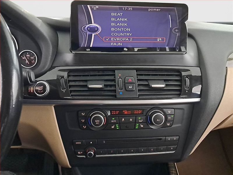 BMW X3 (2014) xDrive20d, 4X4, Automat, Kůže - fotka 12 z 21
