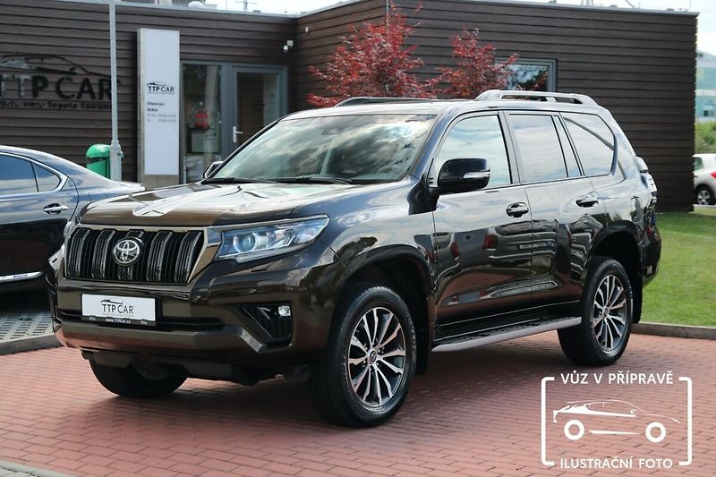 Toyota Land Cruiser 2,8D-4D 150kW A/T Executive 7m - fotografie inzerátu