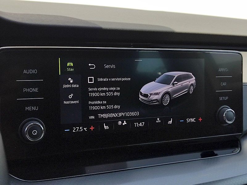 Škoda Octavia (2023) combi Ambition Plus 1,5 Tsi - fotka 9 z 35