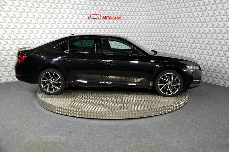 Škoda Superb (2024) 2.0TSI 206kw SportLine 4x4 AT - fotka 5 z 22