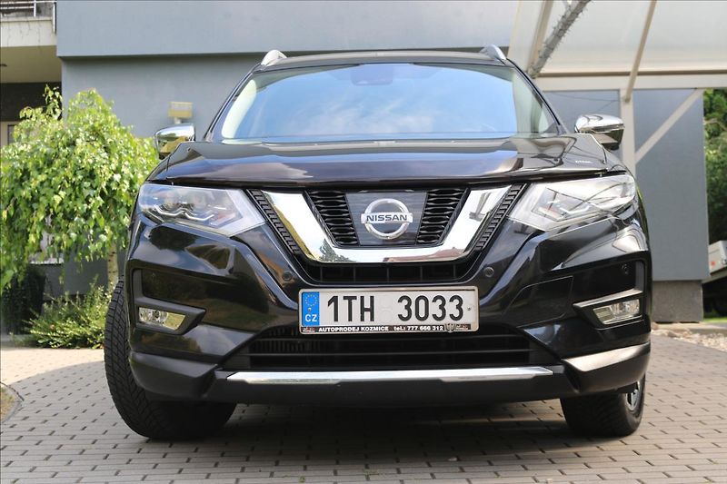 Nissan X-Trail 2,0 1. Maj.ČR, AWD,DSG,TAŽNÉ - fotka 2 z 56