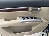 Hyundai Santa Fe (2006) 2.2CRDi,7SEDAČEK - náhled 15