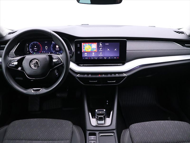 Škoda Octavia 2,0 TDI 85kW DSG Style CZ - fotka 32 z 39
