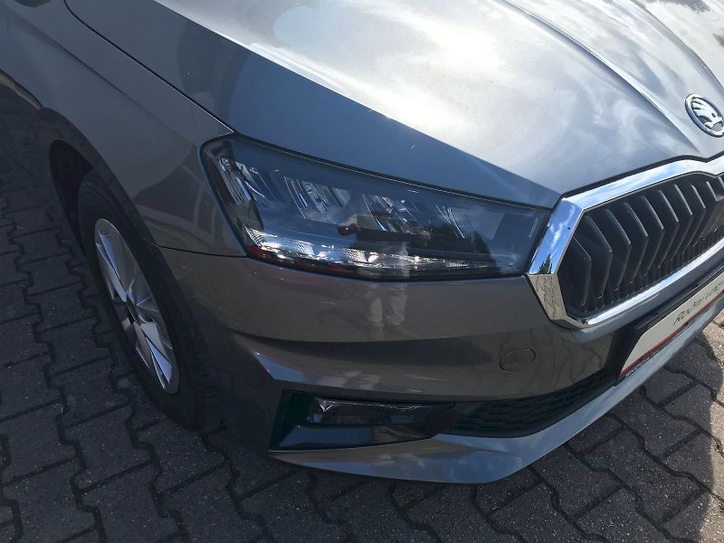 Škoda Fabia (2025) TOP SELECTION 1,0 TSI - fotka 22 z 26