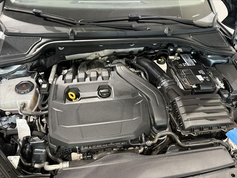 Škoda Octavia 1,5   TSI DSG 110KW CLEVER TOP - fotka 41 z 41