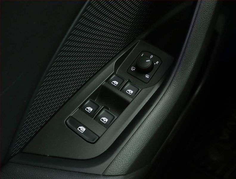 Škoda Octavia (2023) 2.0 TDI - fotka 15 z 15