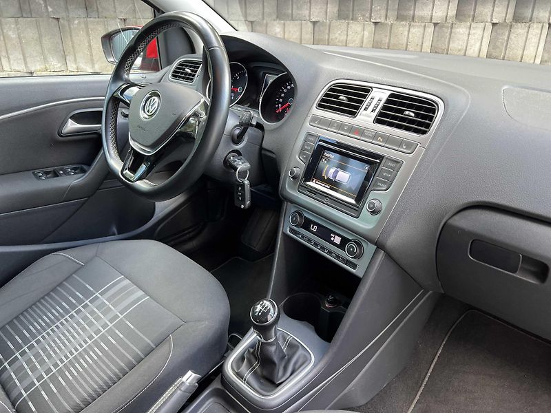 Volkswagen Polo 1.4 TDi 77 kW CLIMATRONIC - fotka 7 z 15