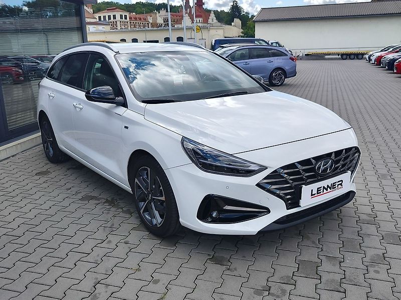 Hyundai i30 1.5 T-GDI/117kW Style Premium - fotka 3 z 36