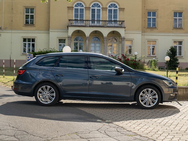 Seat Leon - fotka 5 z 35