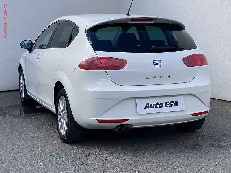 Seat Leon (2009) 1.9 TDi, AC, temp - fotka 6 z 16