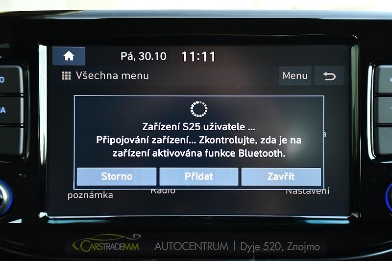 Hyundai i30 1.6CRDi NAVI KAMERA CARPLAY - fotka 38 z 48
